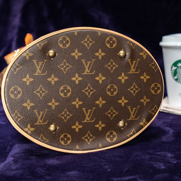 LOUIS VUITTON Bucket Monogram GM (LARGE!) - Picture 5 of 13